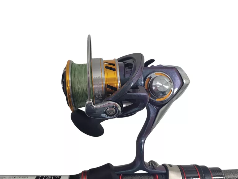 WEDKA DAIWA SILVER CREEK 235CM 5-21G + KŁOWROTEK DAIWA REGAL LT 3000D-C