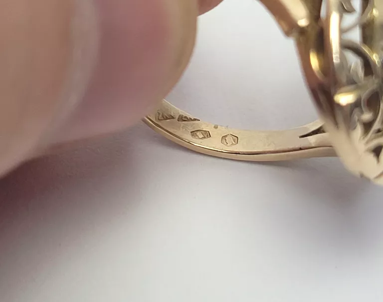 ZŁOTY UŻYWANY PIERŚCIONEK Z KORALEM 585/14K 7,33G R.15 CERTYFIKAT