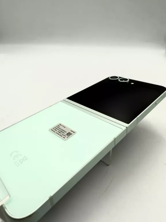 TELEFON SAMSUNG GALAXY Z FLIP6 12/256GB