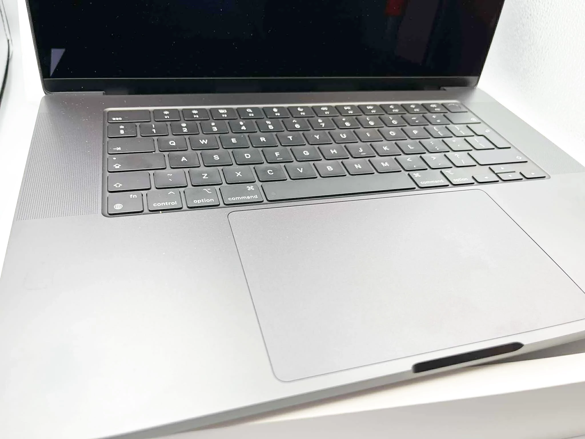 laptop-apple-macbook-pro-16-inch-m3-max-a2991-36gb1tb-kod-producenta-mrw33zea