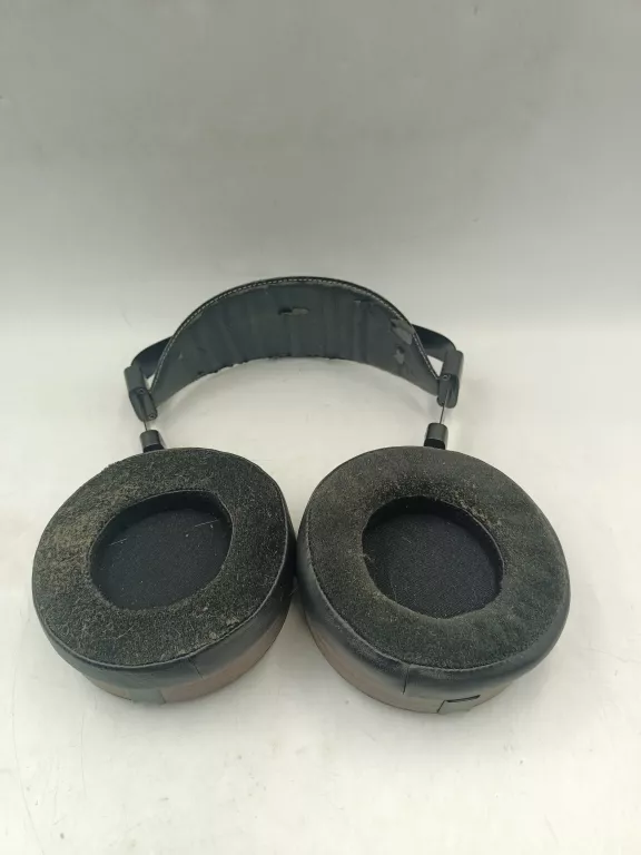 SŁUCHAWKI HIFIMAN HE-560 PUDEŁKO