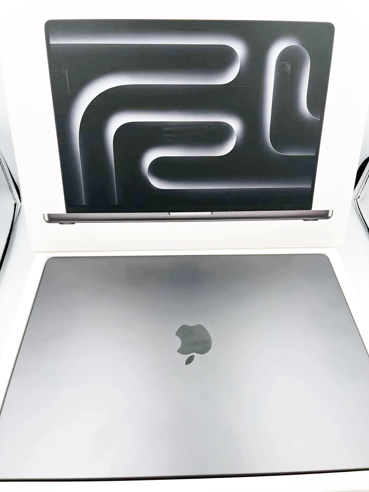 laptop-apple-macbook-pro-16-inch-m3-max-a2991-36gb1tb-komisji-edukacji-narodowej-63-warszawa