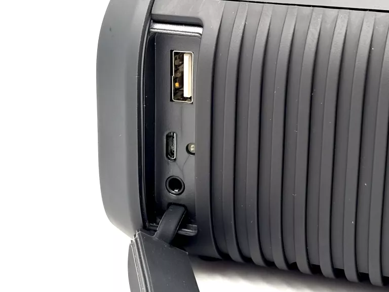 GŁOŚNIK PRZENOŚNY TOSHIBA TY-WSP150 CZARNY 10W IP67 LED BLUETOOTH USB