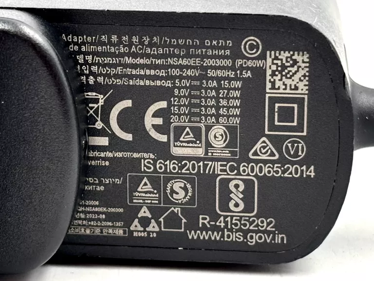 GŁOŚNIK PRZENOŚNY JBL XTREME 3 CZARNY 100W BLUETOOTH AUX + ZASILACZ