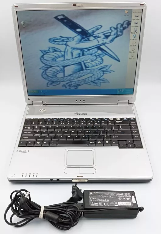 LAPTOP RETRO SIMENS FUJITSU AMILO K7600 WINDOWS XP PROFFESIONAL + ZASILACZ