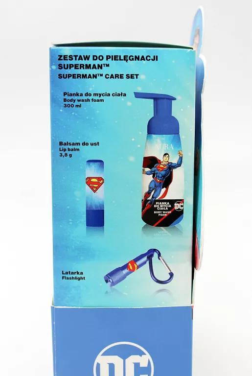 zestaw-do-pielegnacji-ciala-i-ust-superman-z-latarka-ean-gtin-5904917436394