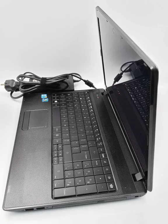 LAPTOP ACER ASPIRE 5742 SERIES PEW71 2GB/500GB HDD + ZASILACZ + KLAWIATURA