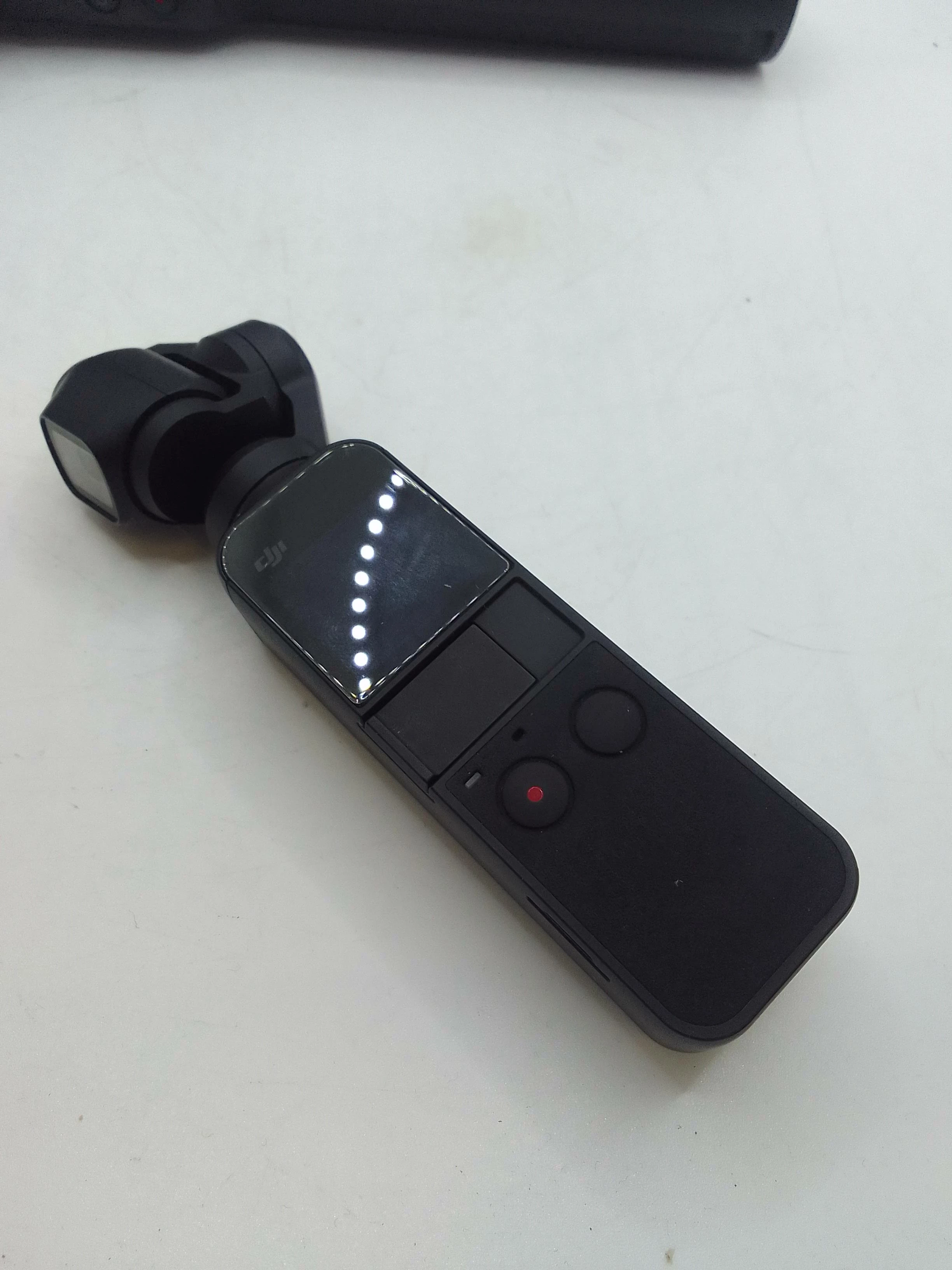 kamera-sportowa-dji-osmo-pocket-akcesoria-stan-11323-2