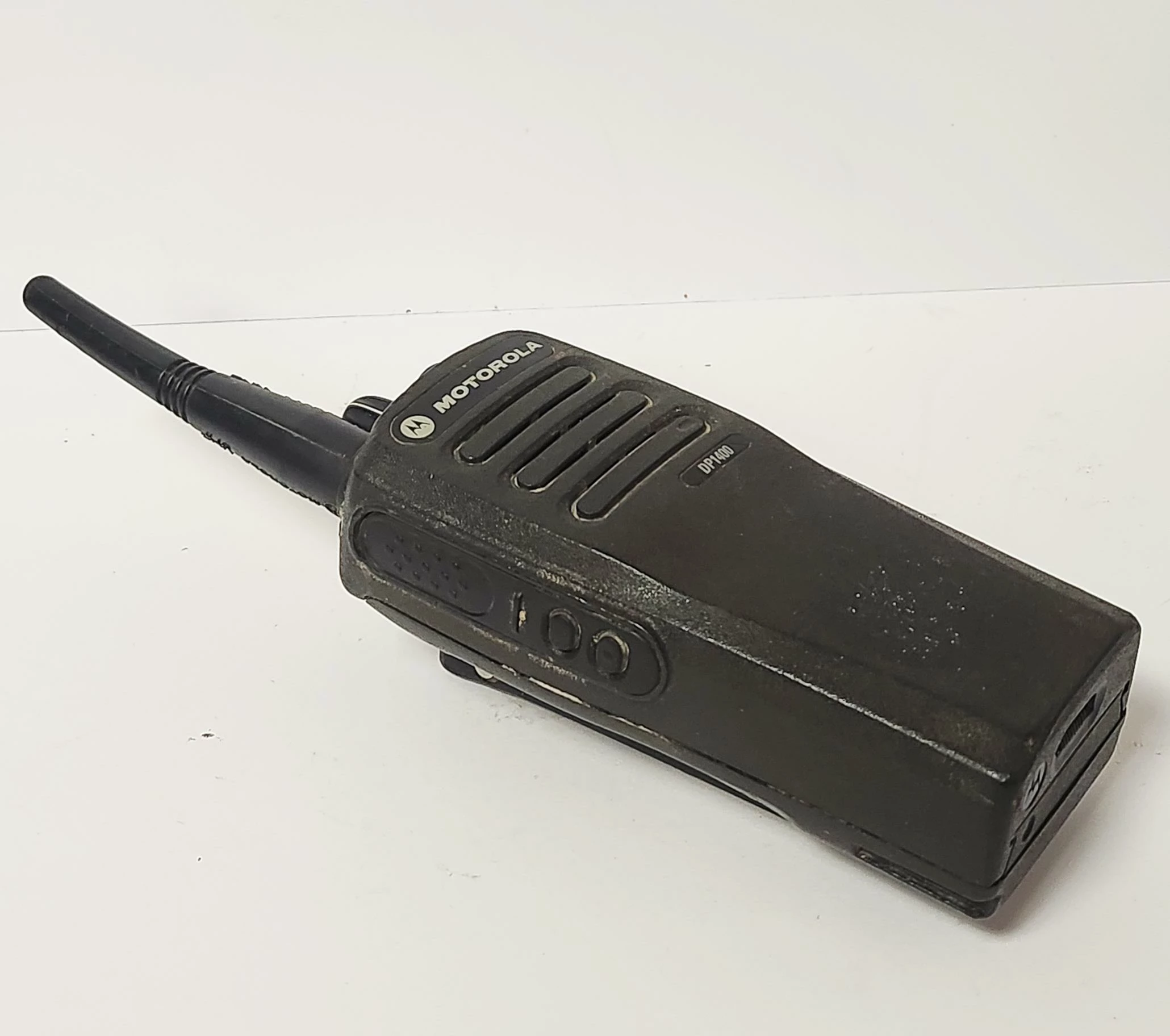 radiotelefon-motorola-dp1400-stan-11323-2