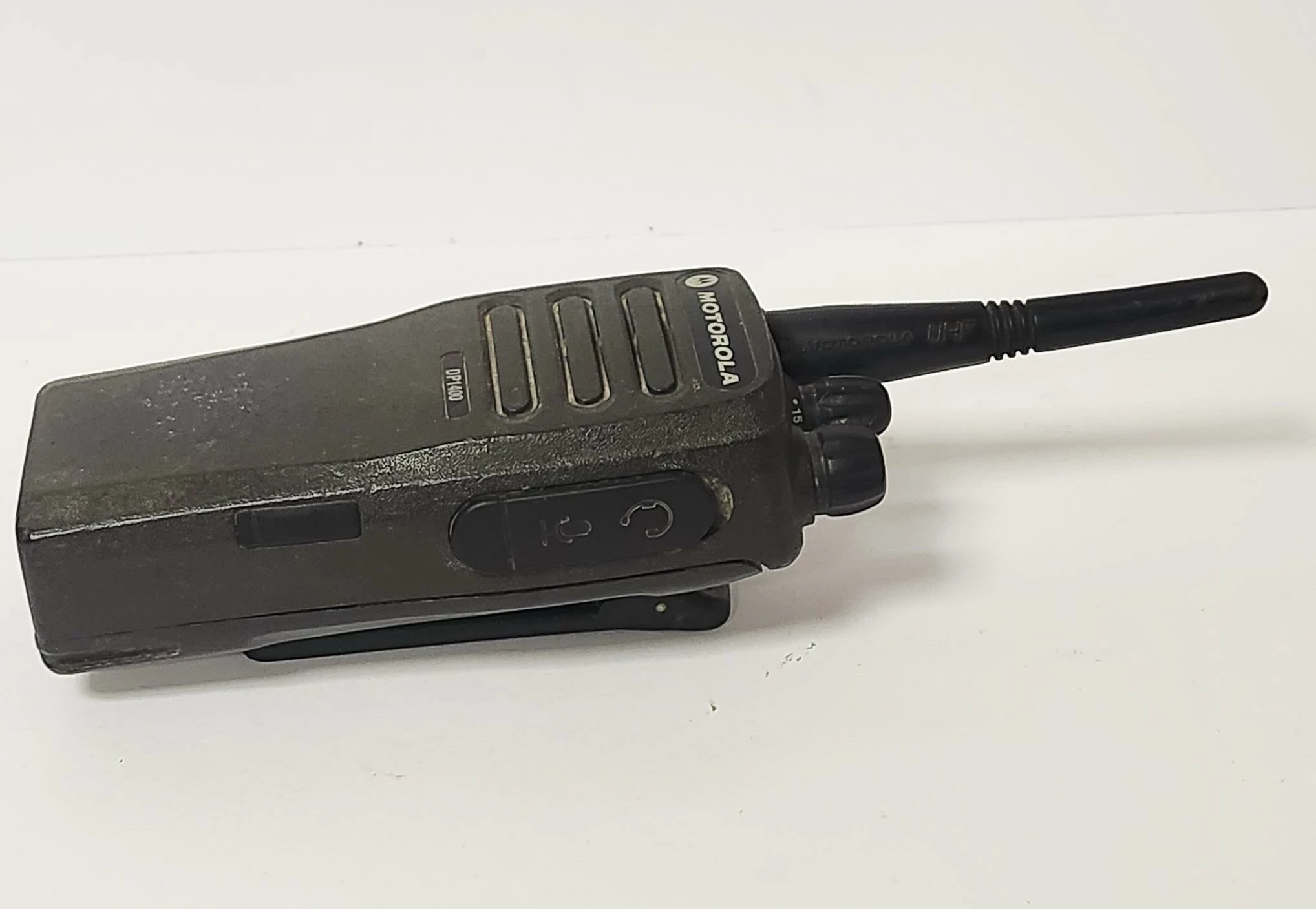 radiotelefon-motorola-dp1400-model-dp1400