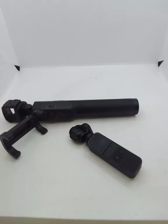kamera-sportowa-dji-osmo-pocket-akcesoria-ean-gtin-0190021032057