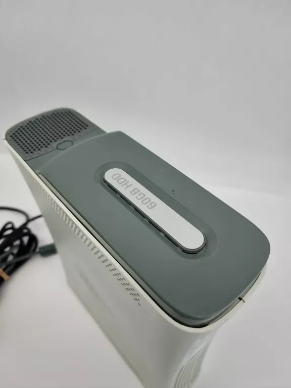 KONSOLA XBOX 360 60GB
