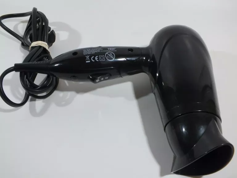 suszarka-elta-rh-1818-1-tedi-moc-120000