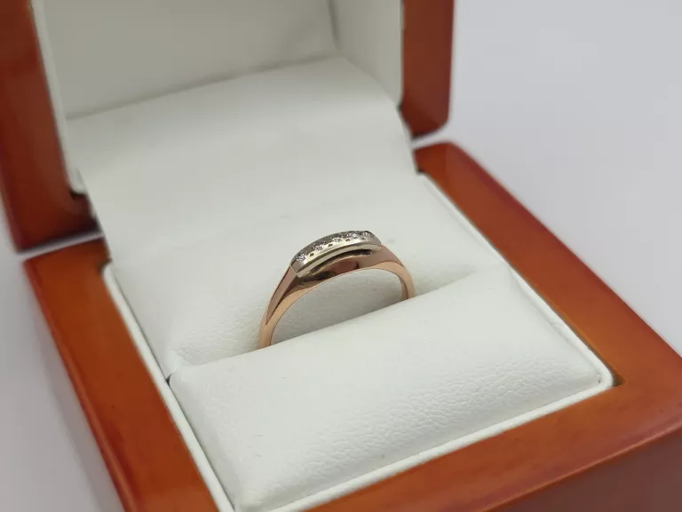 ZŁOTY PIERŚCIONEK Z DIAMENTAMI 0,07CT - 583 R.11 2,01G CERT