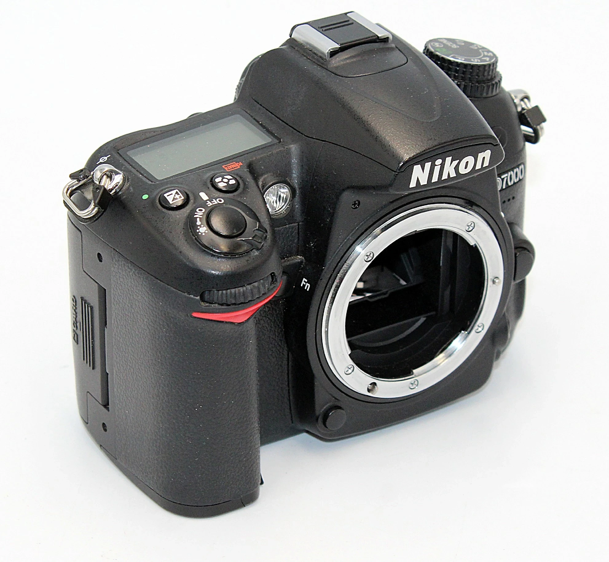 lustrzanka-nikon-d7000-korpus-162-mpix-cmos-rozmiar-matrycy-206882-228774