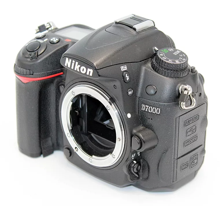 lustrzanka-nikon-d7000-korpus-162-mpix-cmos-stan-11323-2