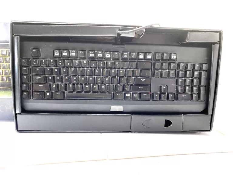klawiatura-razer-blackwidow-chroma-ean-gtin-8886419342069
