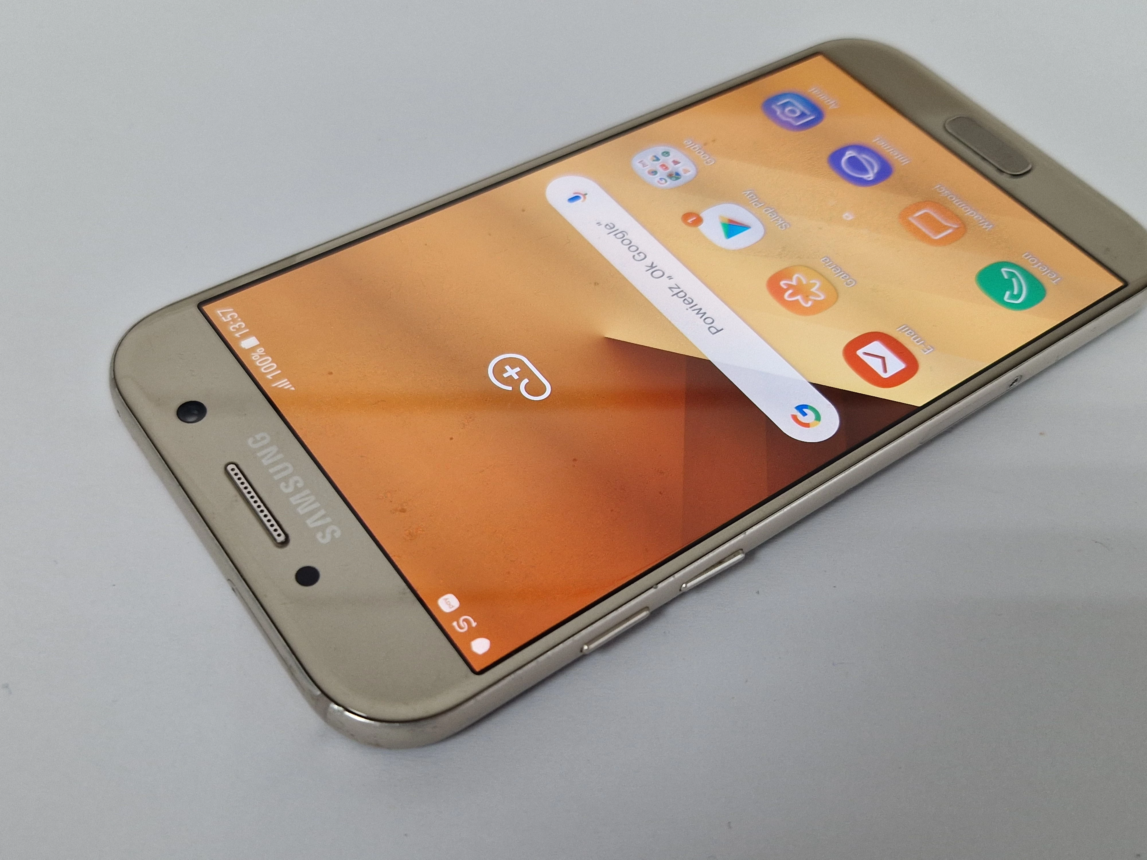 telefon-samsung-galaxy-a5-wbudowana-pamiec-202869-214197