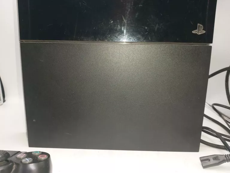KONSOLA SONY PLAYSTATION 4 PS4 CUH-1116A 500GB + PAD