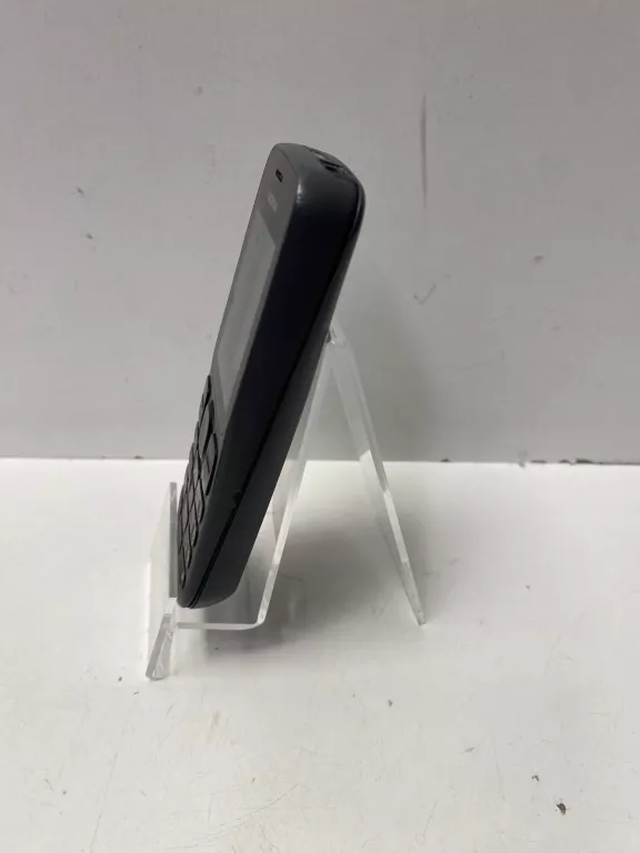 TELEFON NOKIA RH-130