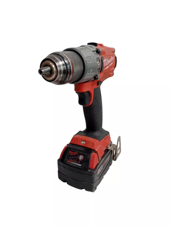 ZESTAW 4 NARZĘDZI MILWAUKEE + 2 AKU M18 I ŁADOWARKA