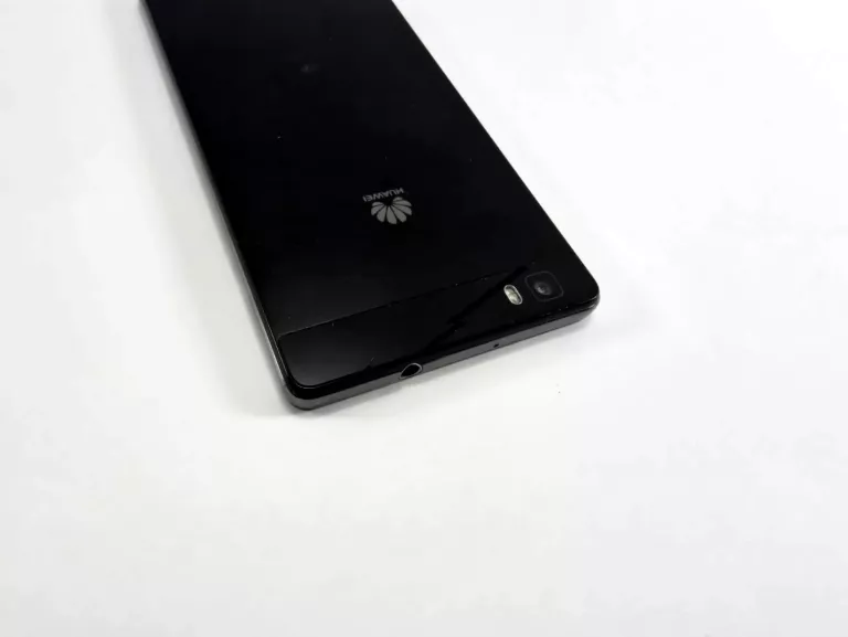 HUAWEI P8 LITE 2 GB / 16 GB 4G (LTE) CZARNY