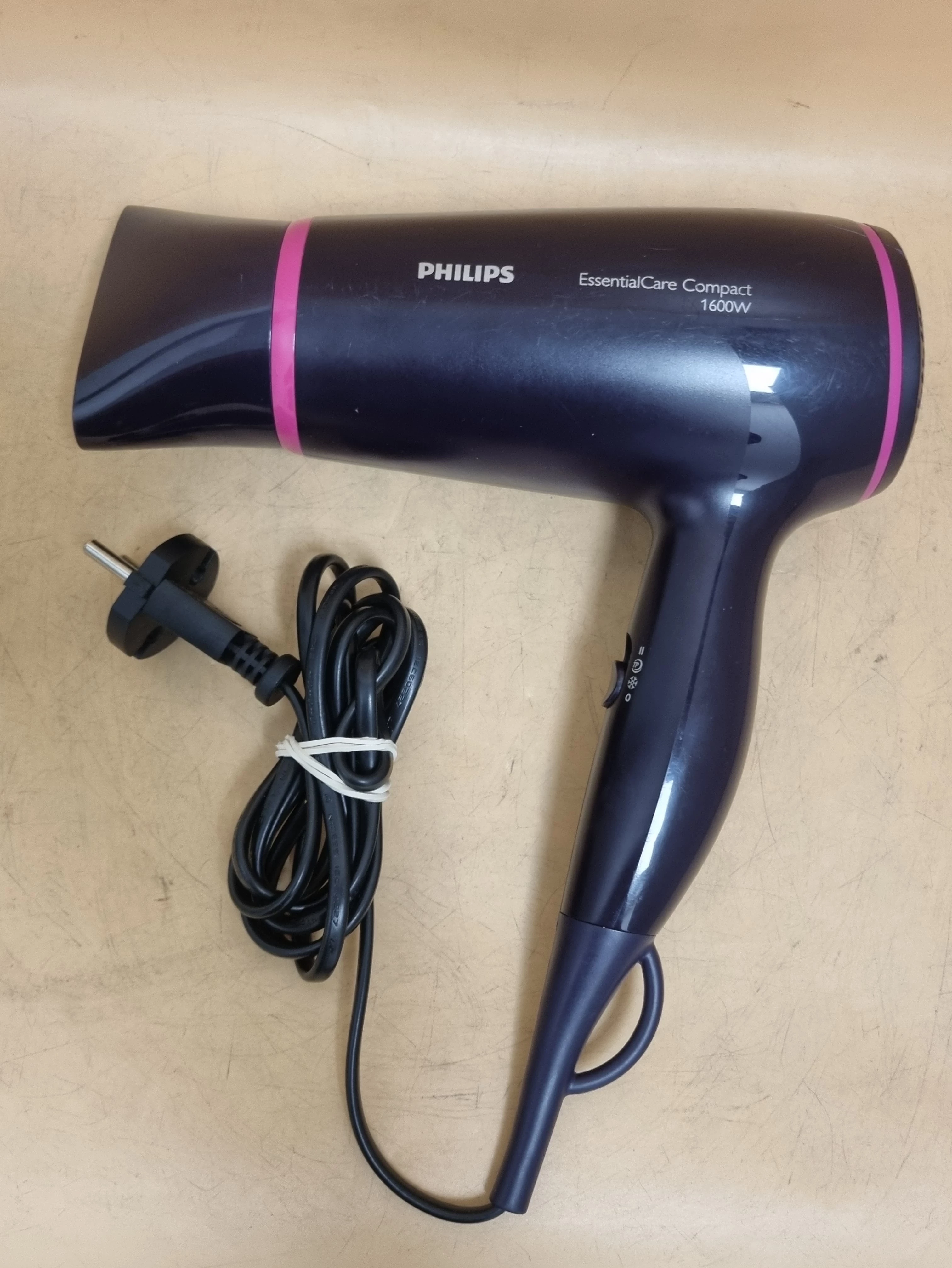 suszarka-philips-essential-care-compact-1600w-jozefczaka-4-bytom