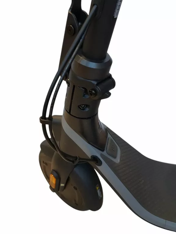 HULAJNOGA ELEKTRYCZNA SEGWAY NINEBOT KICKSCOOTER E2