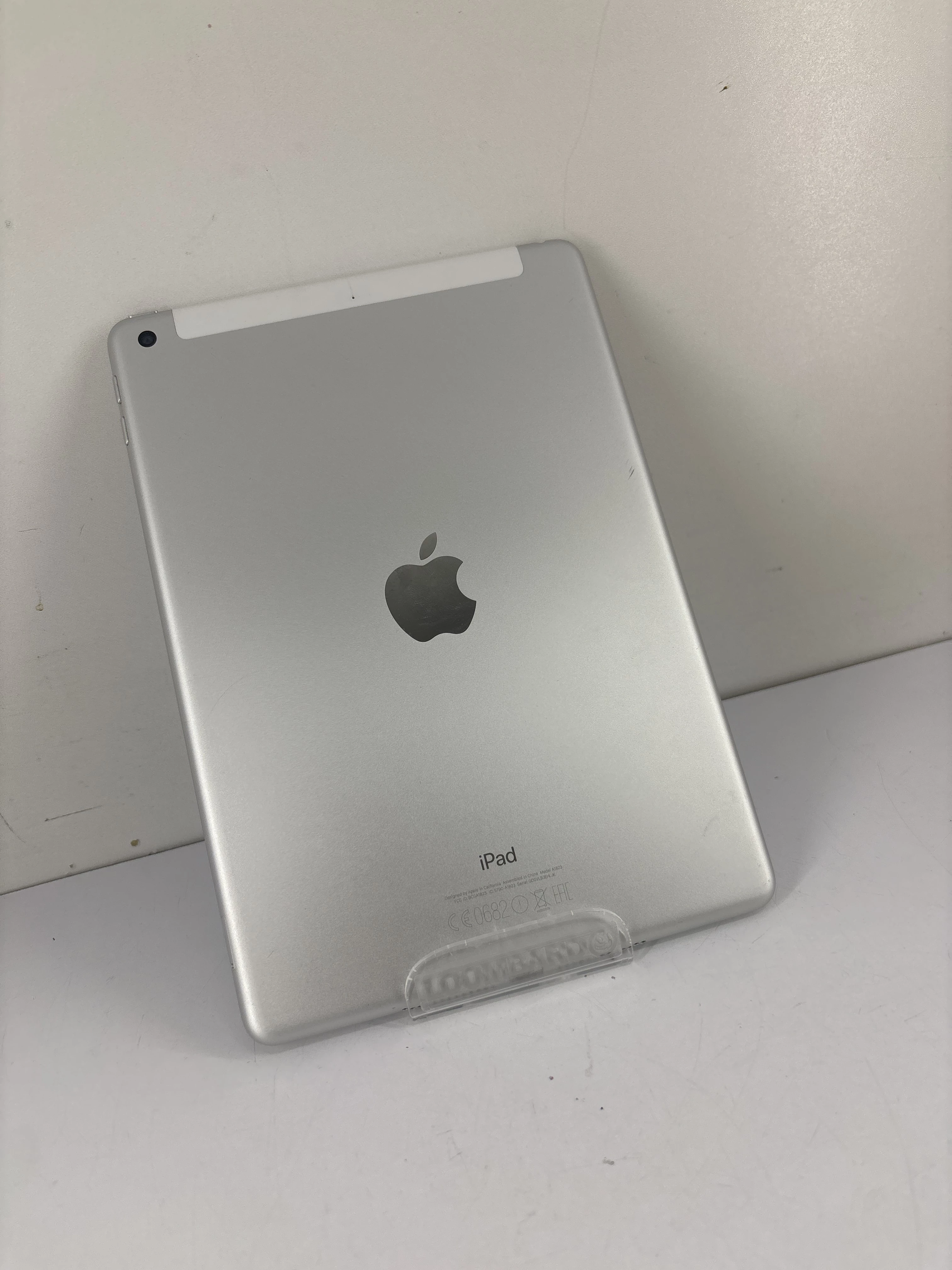 tablet-apple-ipad-5-a1823-cellular-kod-producenta-mp1j2fda