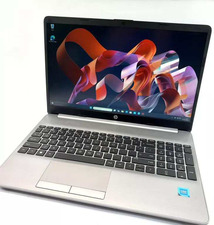 SZYBKI LAPTOP HP 250 G9 8GB RAM 256SSD ICN4500 + ŁAD