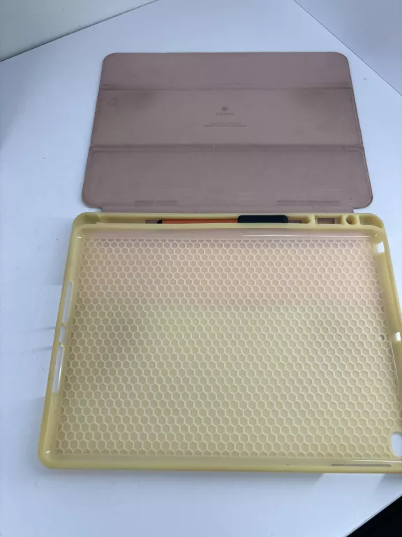 tablet-apple-ipad-5-a1823-cellular-ean-gtin-190198232533