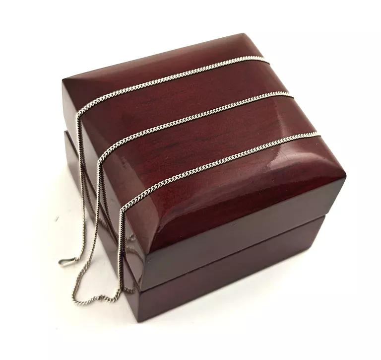 SREBRNY DELIKATNY ŁAŃCUSZEK 1,94G PR925 45CM