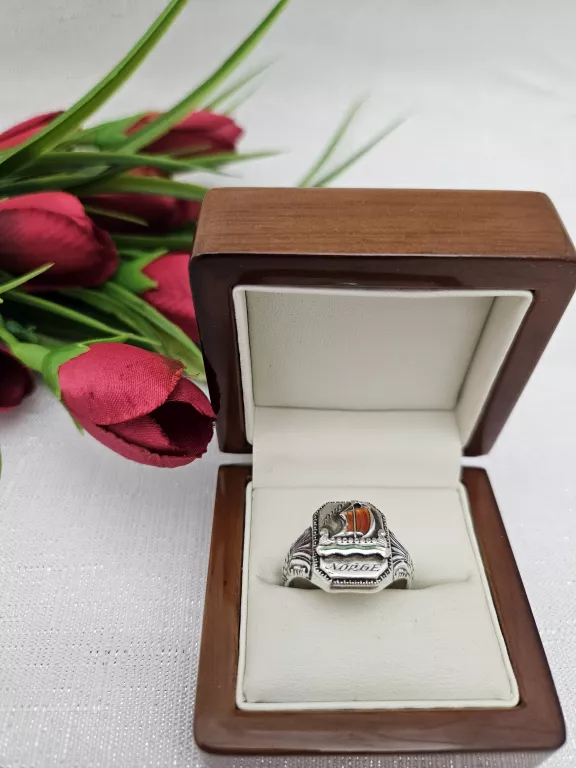 ŚLICZNY SREBRNY PIERŚCIEŃ 13,30 G 925