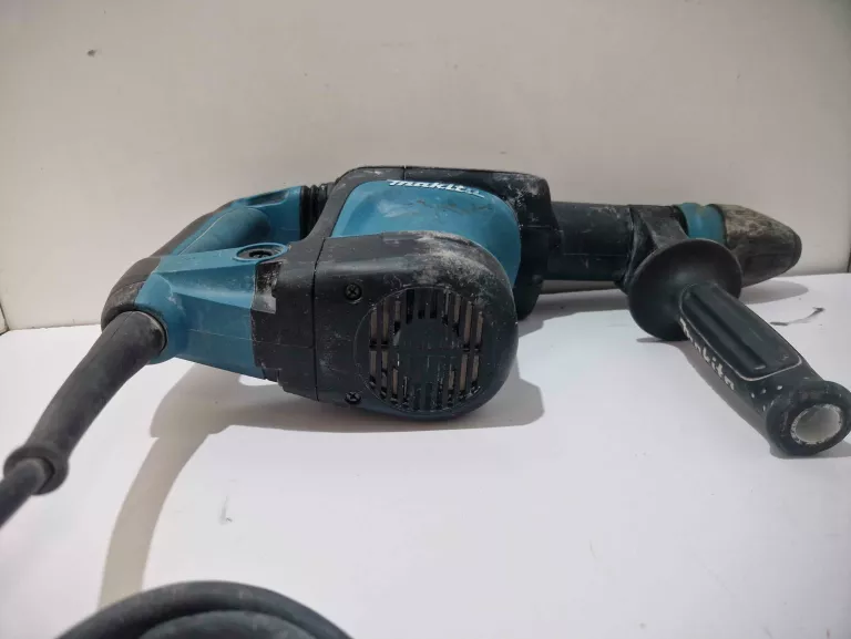 MAKITA MŁOT UDAROWY KUJĄCY WYBURZENIOWY SDS-MAX 7,6J HM0871C + WALIZKA
