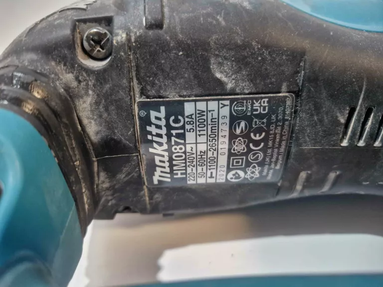 MAKITA MŁOT UDAROWY KUJĄCY WYBURZENIOWY SDS-MAX 7,6J HM0871C + WALIZKA