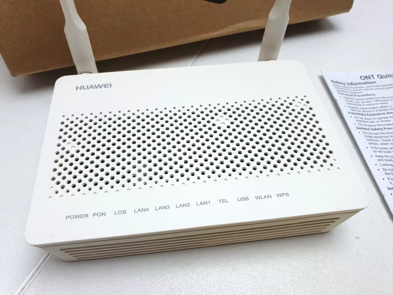 ROUTER HUAWEI EG8141A5 KOMPLET