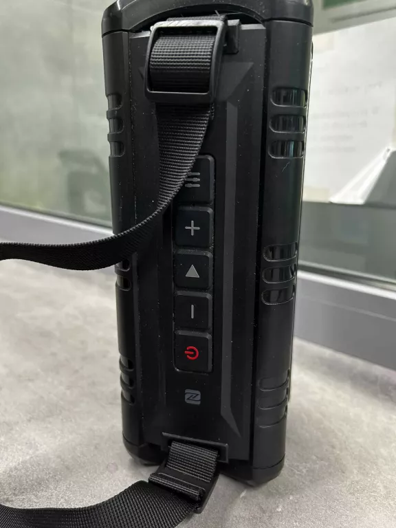GŁOŚNIK BLUETOOTH  W-KING D8 MINI