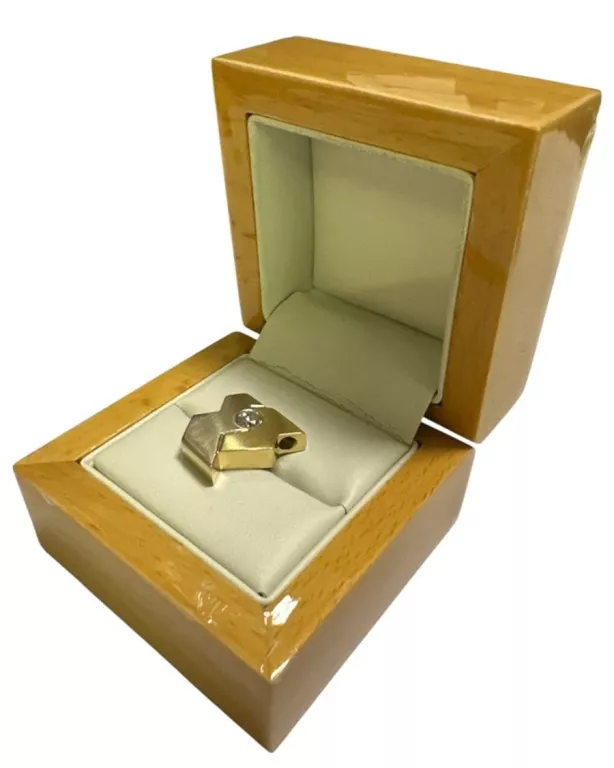 ZŁOTA ZAWIESZKA 585 Z DIAMENTEM / 5,06 G