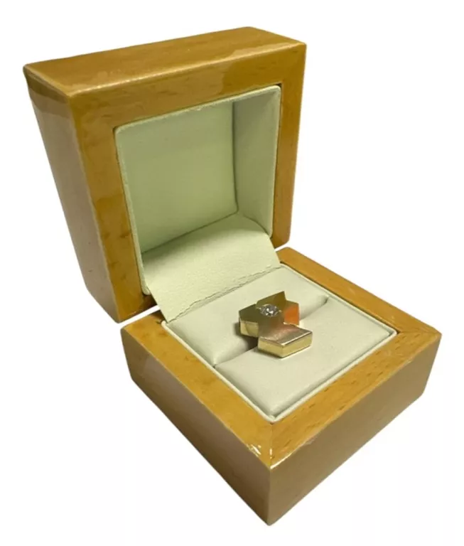 ZŁOTA ZAWIESZKA 585 Z DIAMENTEM / 5,06 G