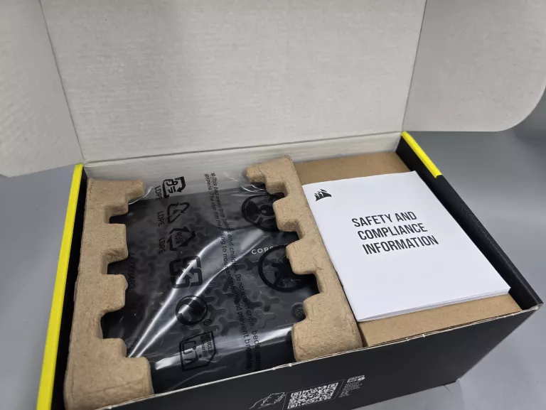 ZASILACZ CORSAIR RM1000E 1000W 80 PLUS GOLD KOMPLET NO