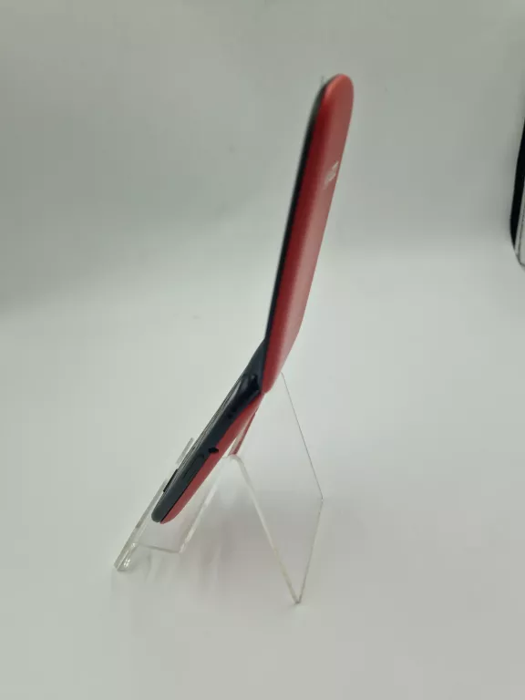 TELEFON MAXCOM MM817