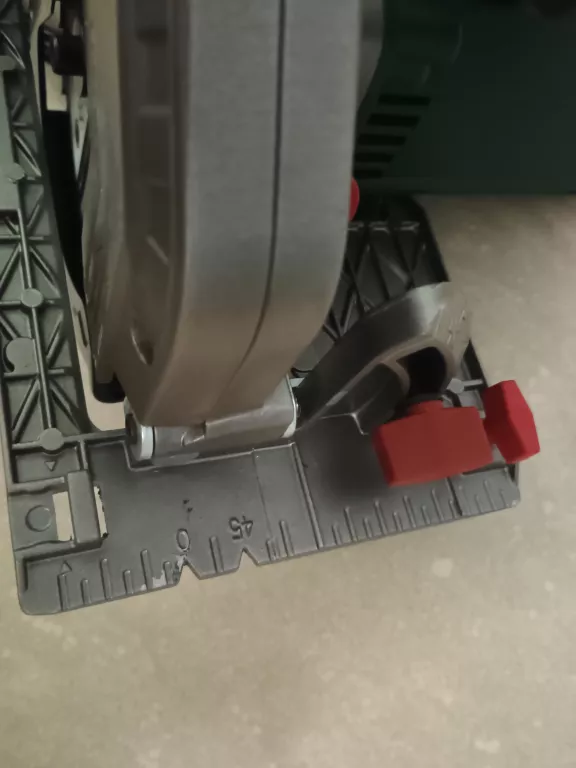 PILARKA PIŁA TARCZOWA RĘCZNA 1350W O190MM PHKS 1350 E4 PARKSIDE