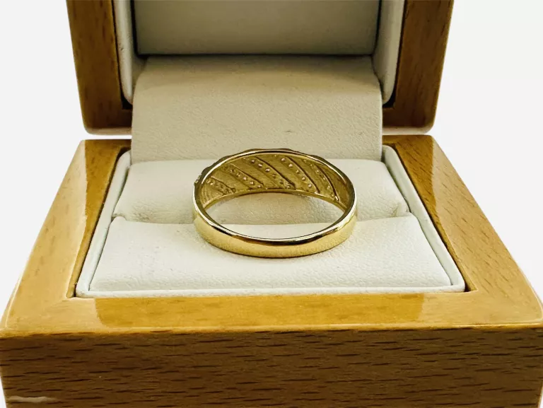SZAŁOWY ZŁOTY PIERŚCIONEK PRÓBY 585/3,22GR.