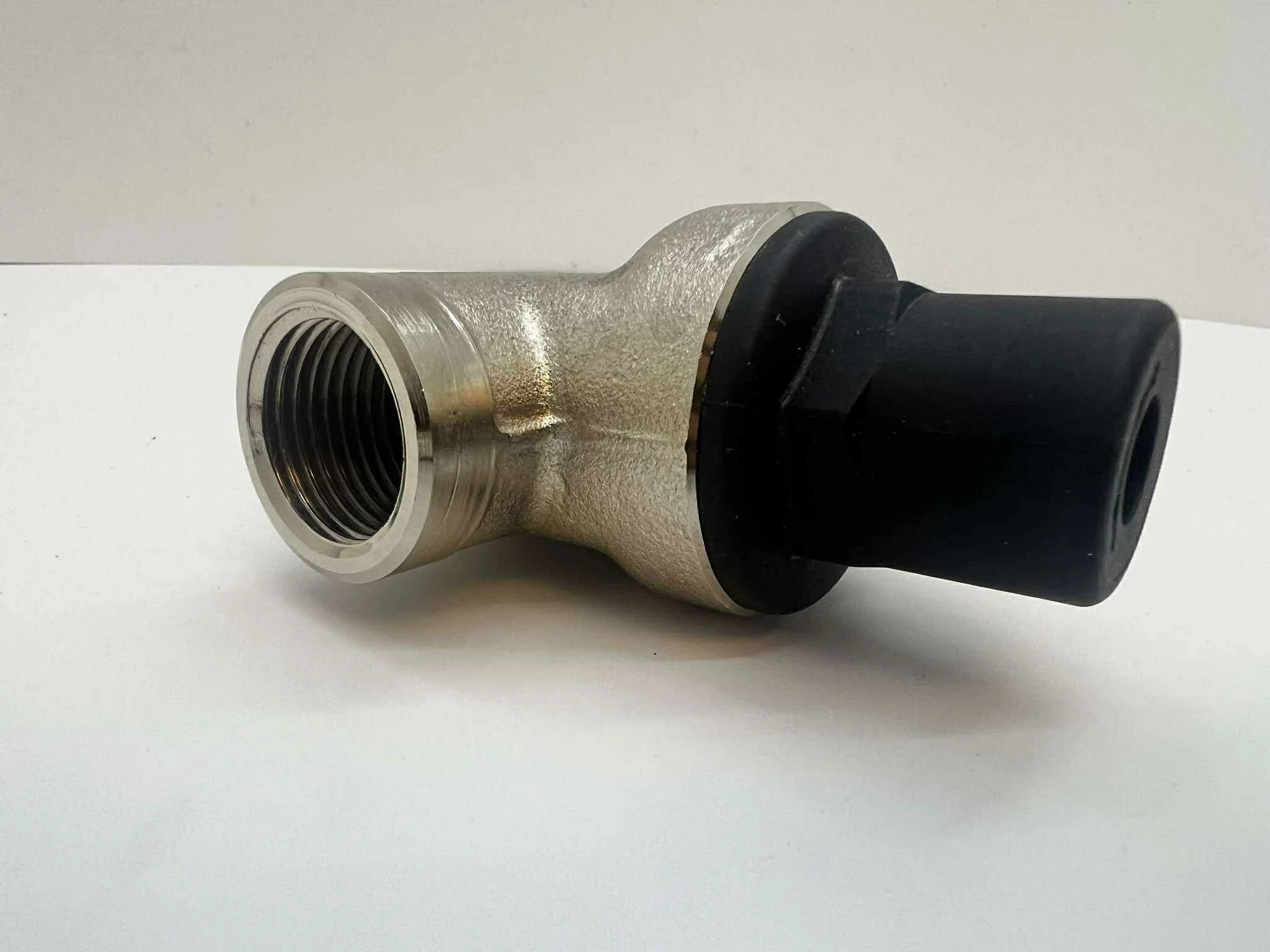 zawor-3-drogowy-mieszajacy-dn-20-kvs-25-v5433a1015-komplet-jak-nowe-ean-gtin-4024627105005