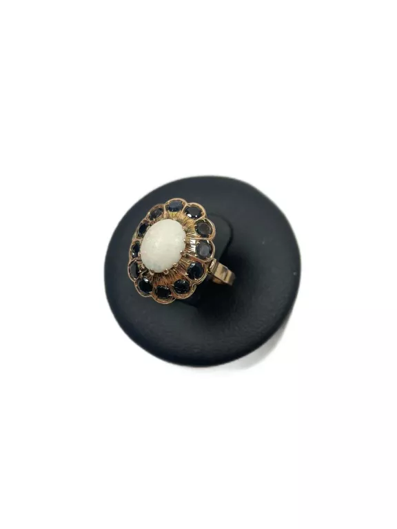 ZŁOTY PIERŚCIONEK OPAL Z CYRKONIAMI R10 585 4,16G