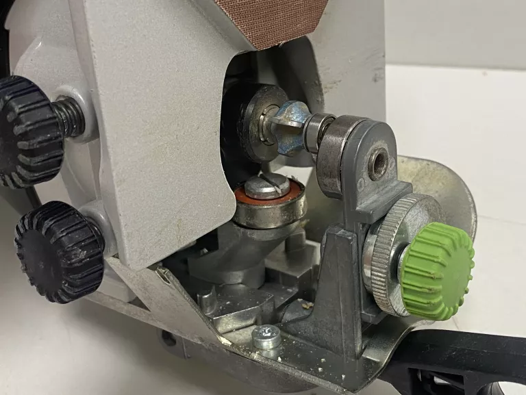 FREZARKA DO KRAWĘDZI FESTOOL OFK 700 EQ