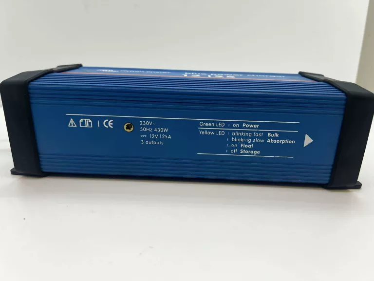 OPIS ŁADOWARKI VICTRON ENERGY BLUE POWER BATTERY CHARGER IP20