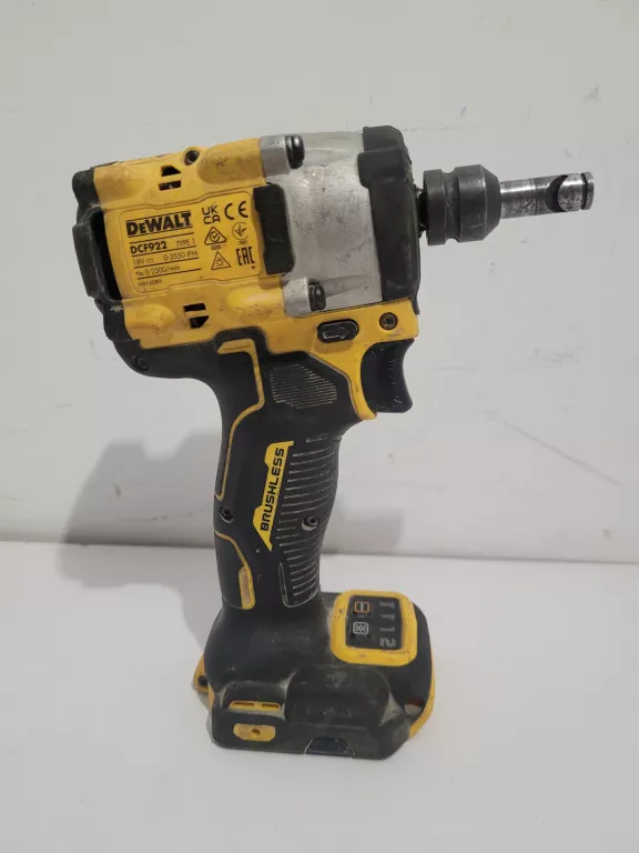 KLUCZ UDAROWY DEWALT MODEL DCF922