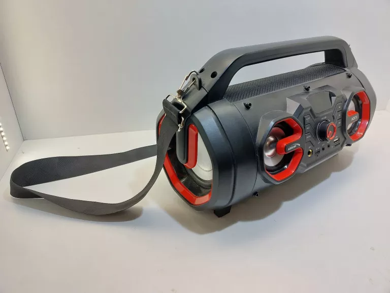 GŁOŚNIK PRZENOŚNY BAZOOKA AUDIOCORE AC875 CZARNY
