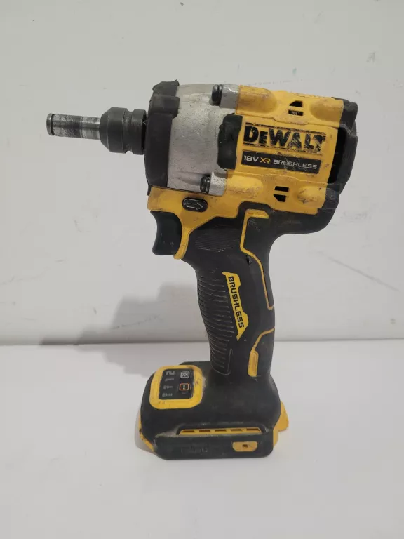 KLUCZ UDAROWY DEWALT MODEL DCF922